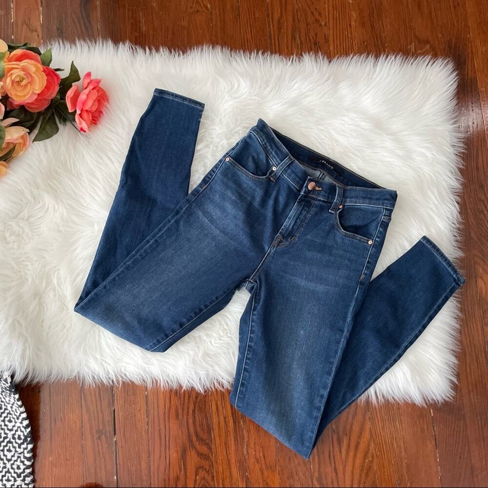 J BRAND Straight Skinny Dark Jeans Size 27